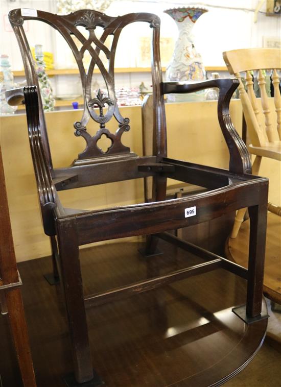 Chippendale style chair (no seat)(-)